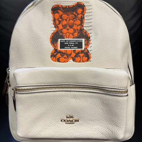 NWT! RARE! Coach Medium Charlie Backpack With Vandal Gummy in Chalk F76656 - Picture 1 of 9